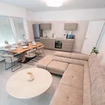 Luxus - Im Coburger Wonderland - Ihr Zuhause Auf Zeit! Coburg